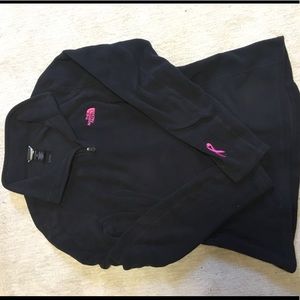 Small-North Face half zip